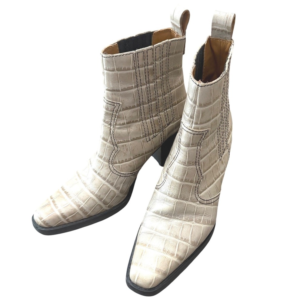 GANNI Western Cowboy Ankle Boots Womens 8.5 Beige Croc Embossed Leather Booties‎